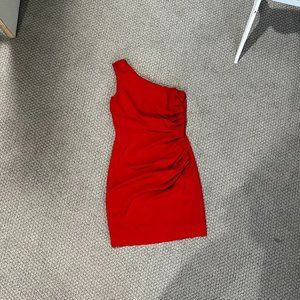 DRESS THE POPULATION RED DRESS